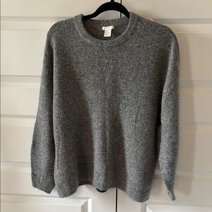 H&M Gray Crew Neck Sweater